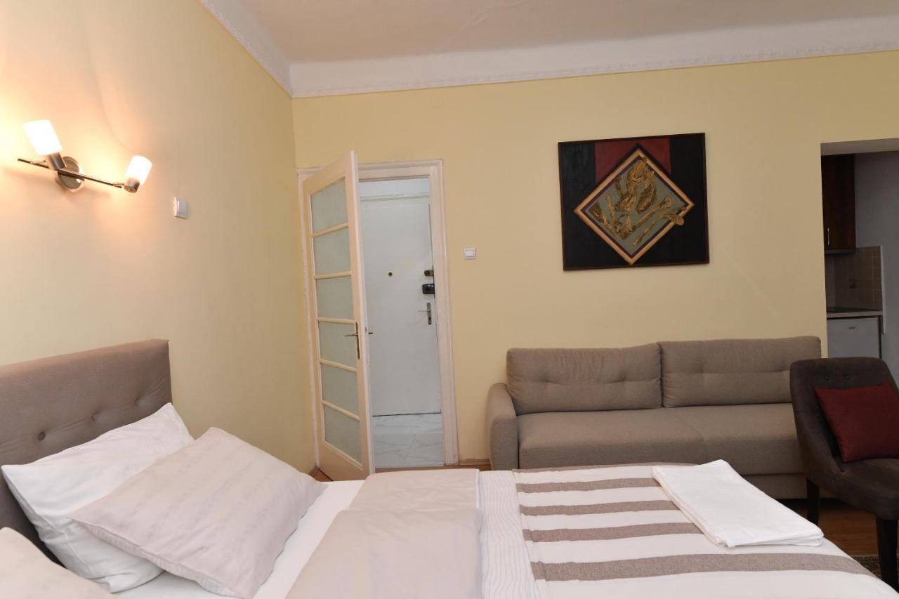 Apartment Nikola Belgrad Exterior foto